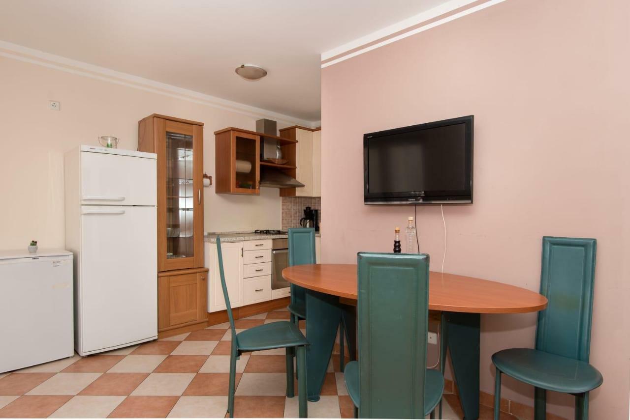 Vodice-Srima Apartment Bagian luar foto